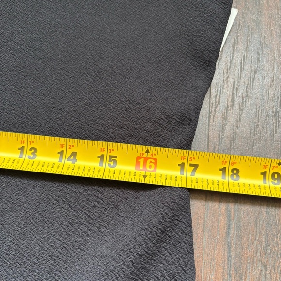 NWT Bold Elements Black Off Shoulder Bell Sleeve Dress Size Large - Picture 4 of 8